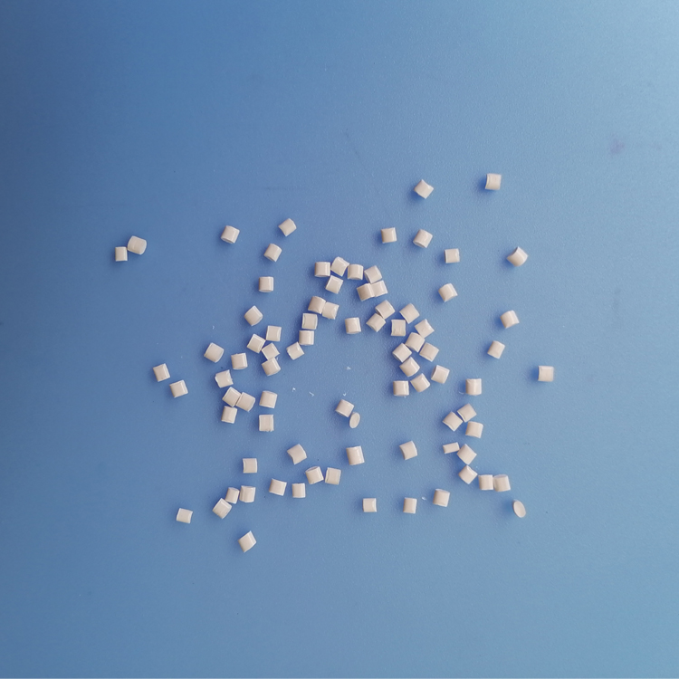 ABS塑料的阻燃功能常用下面兩個(gè)標(biāo)準(zhǔn)來(lái)衡量